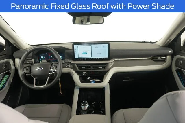 New 2026 Star White Metallic Tri-Coat Ford Platinum™ image 8