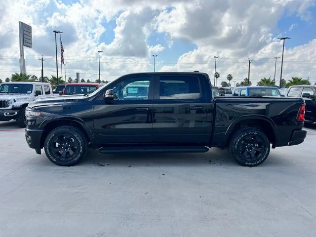 New 2026 Diamond Black Crystal Pearl-Coat Exterior Paint RAM Big Horn/Lone Star image 4