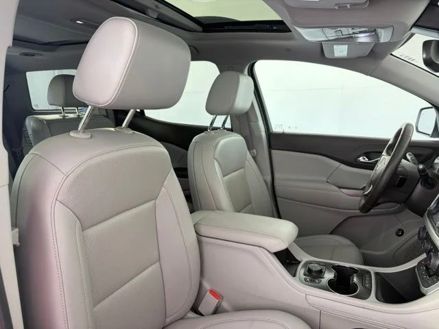 Used 2023 White GMC SLT image 54