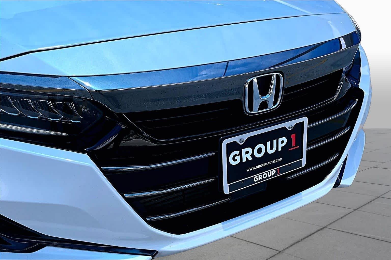 Used 2022 Platinum White Pearl Honda Sport SE image 30