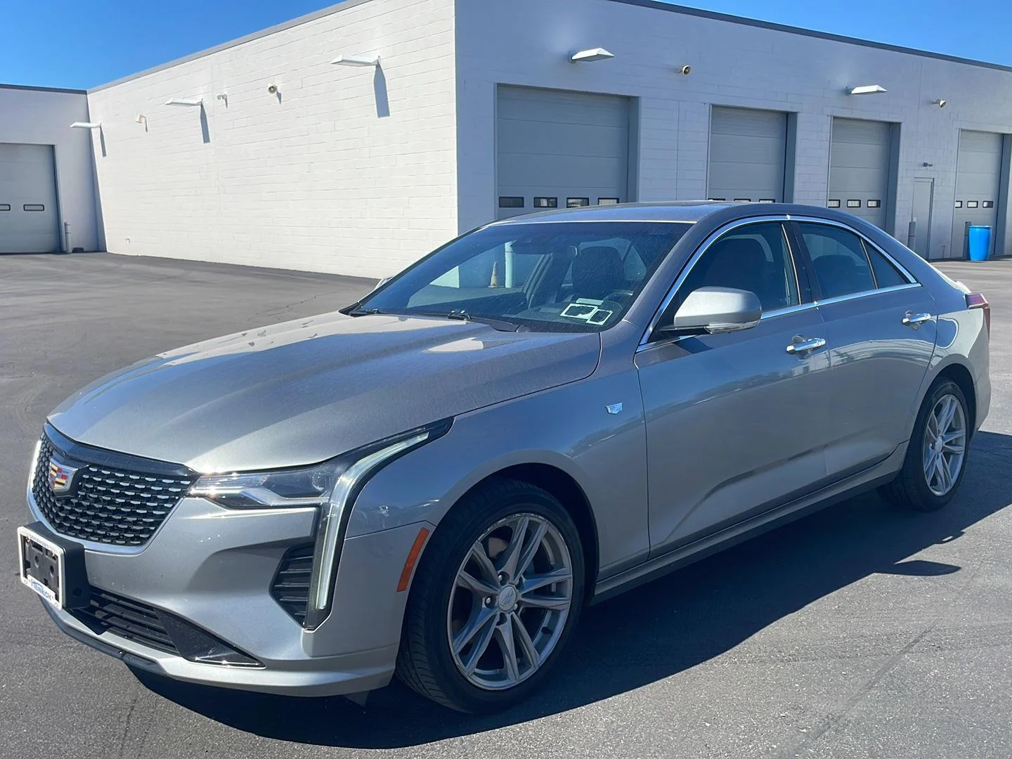 Used 2024 Argent Silver Metallic Cadillac Luxury image 9