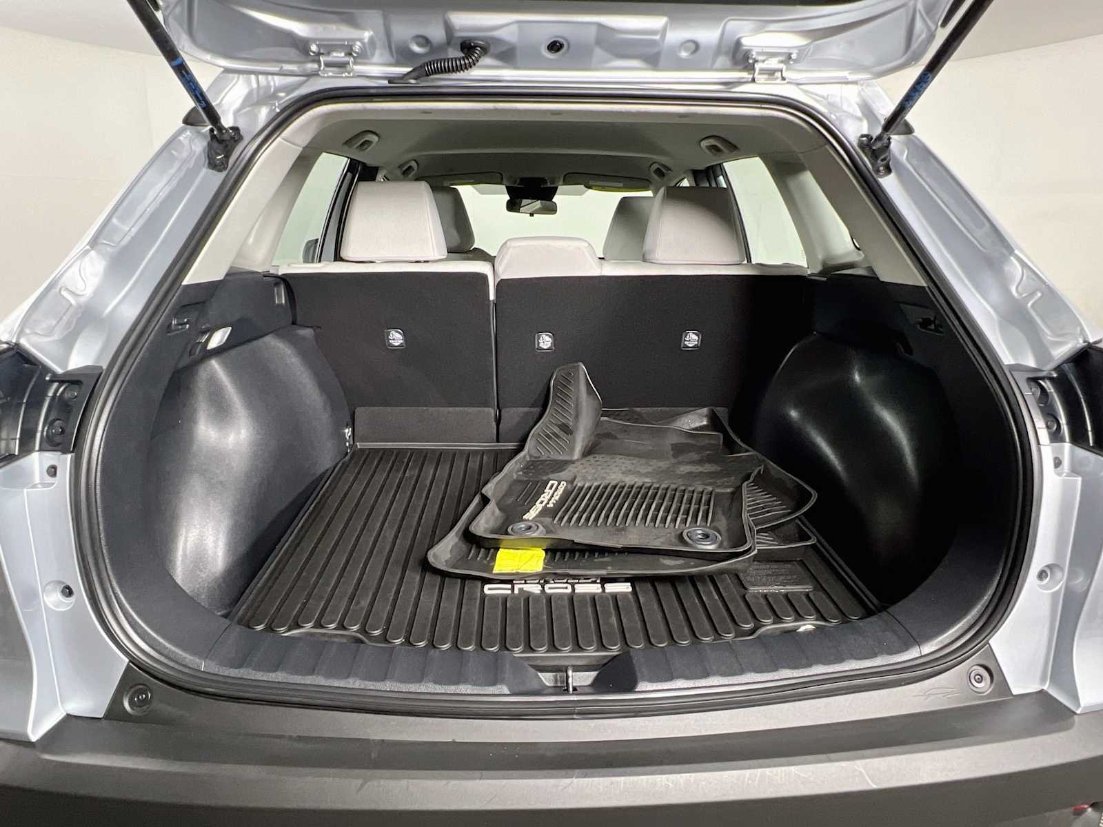 Used 2024 Sonic Silver Toyota L image 25