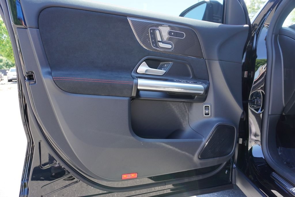 Certified Used 2026  Mercedes-Benz GLA 250 image 18