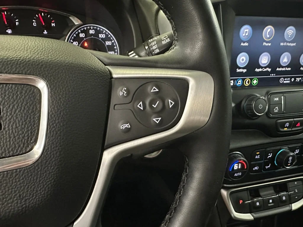 Used 2023 Summit White GMC SLT image 12