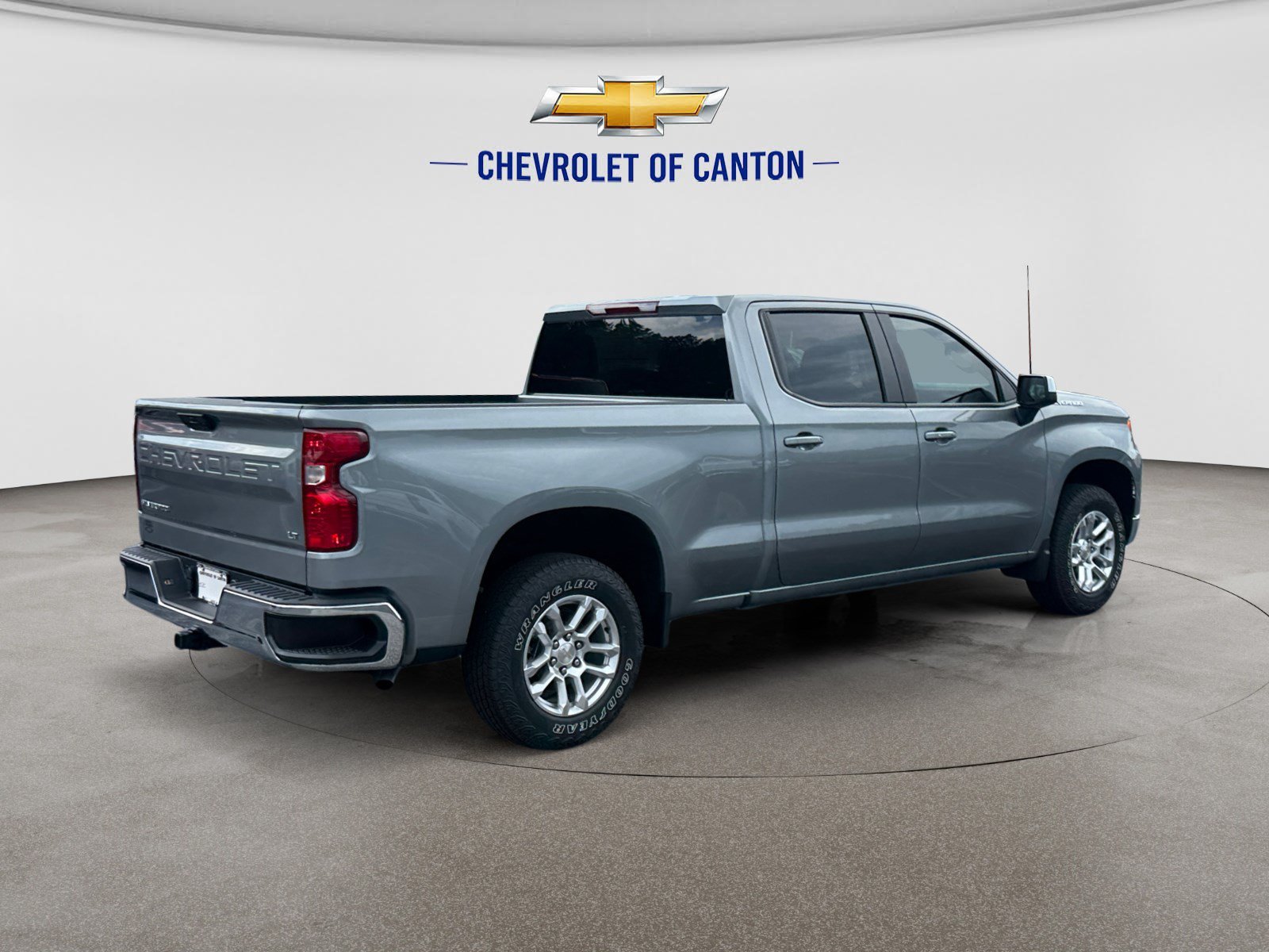 New 2026 Sterling Gray Metallic Chevrolet LT image 5