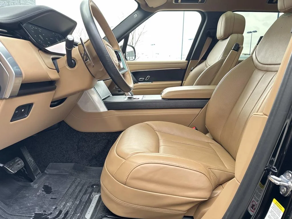 2025 Land Rover Range Rover SE - Photo 19