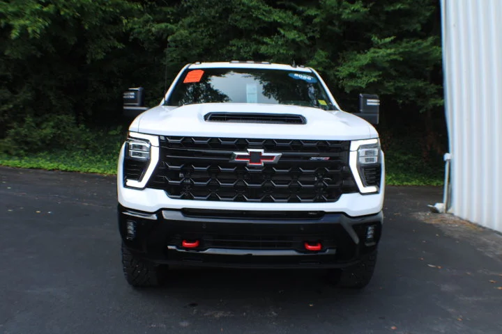 Used 2026 Summit White Chevrolet ZR2 image 22