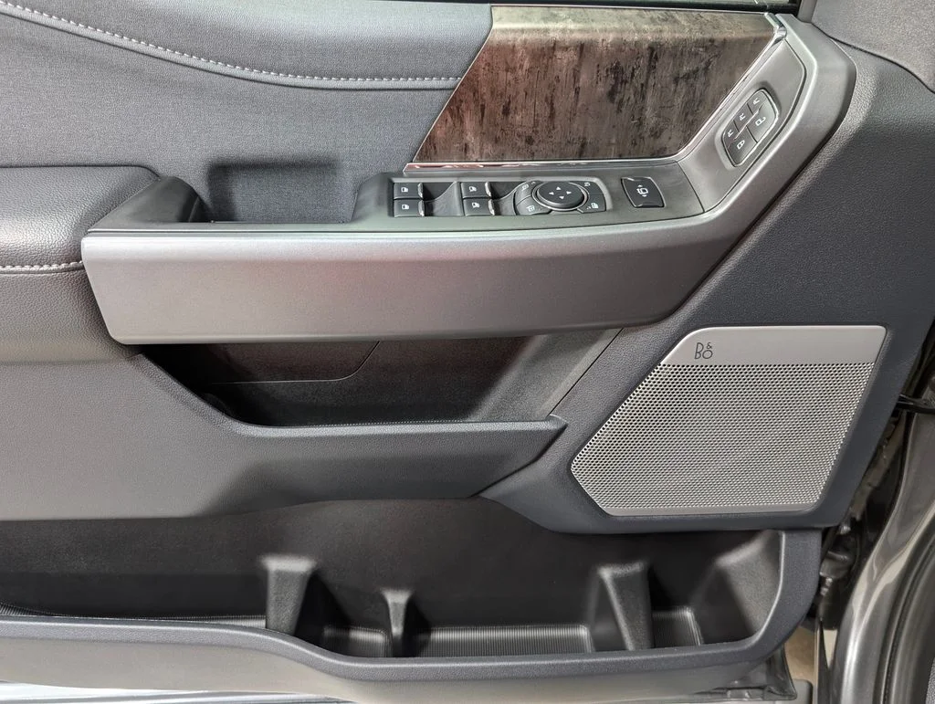 New 2026 Carbonized Gray Metallic Ford F-250® Lariat® image 15