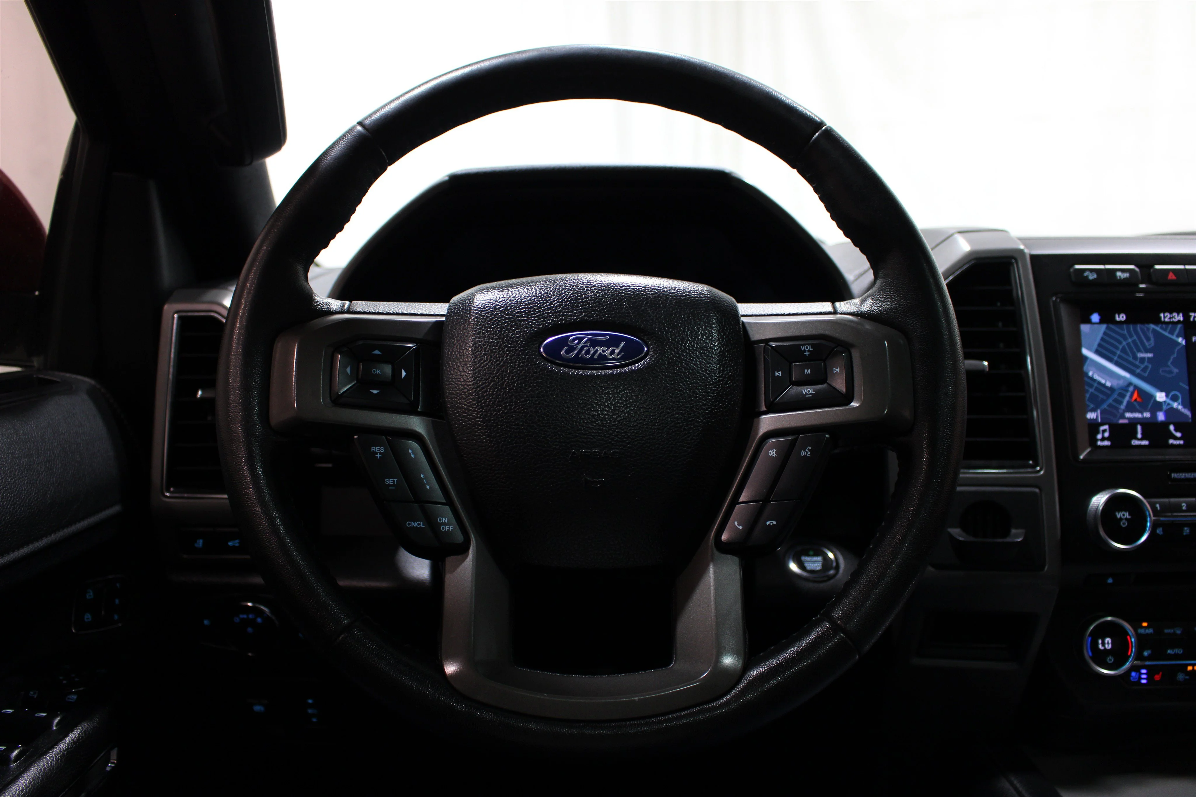 2018 Ford Expedition XLT - Photo 11