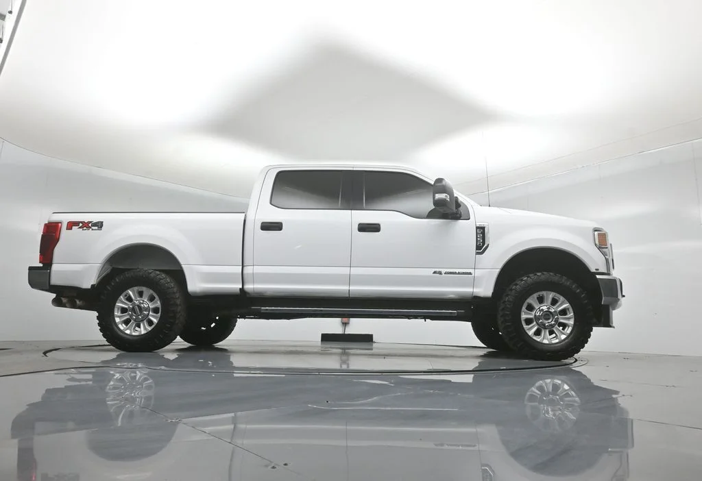 Used 2021 White Ford XLT image 42
