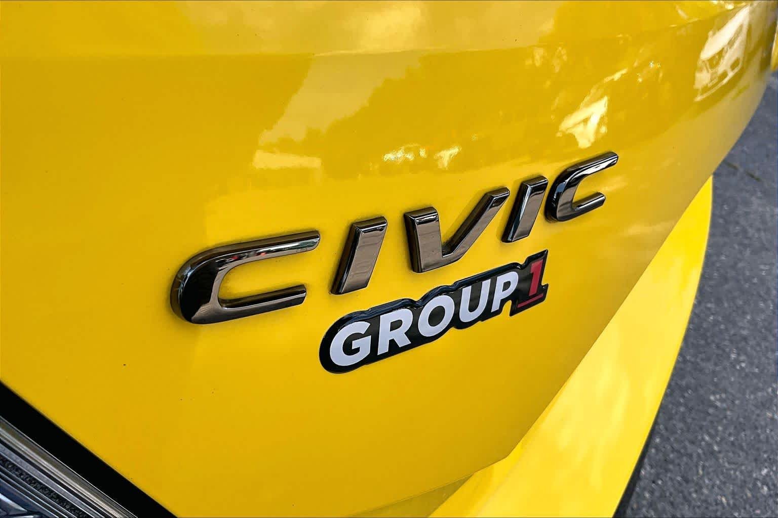 Used 2021 Phoenix Yellow Honda Limited Edition image 10