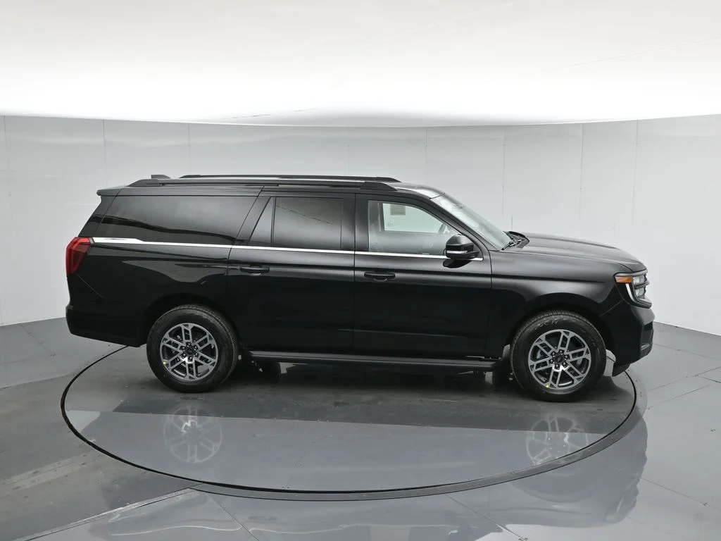 New 2026 Agate Black Metallic Ford Active image 57