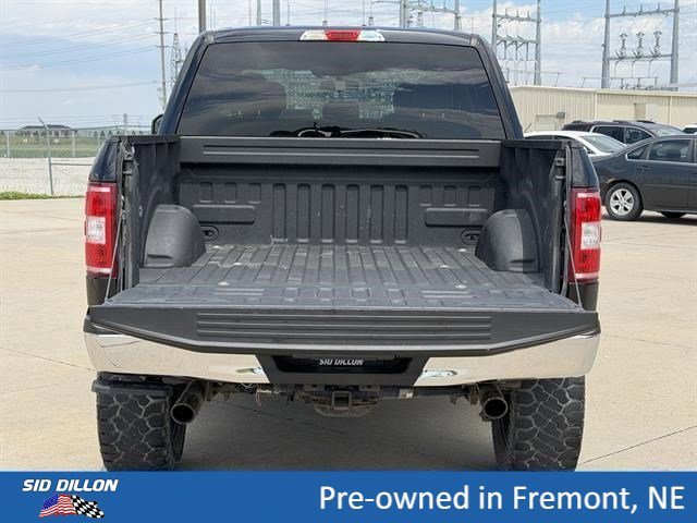 Used 2020 Black Ford XLT image 6