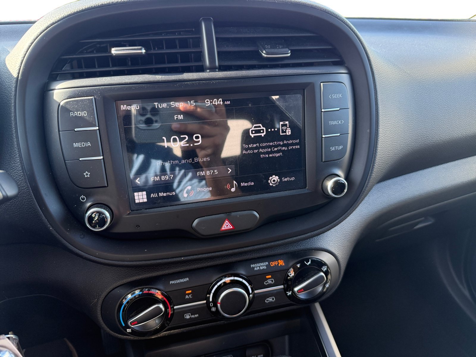 Certified Used 2023 Snow White Pearl Kia LX image 12