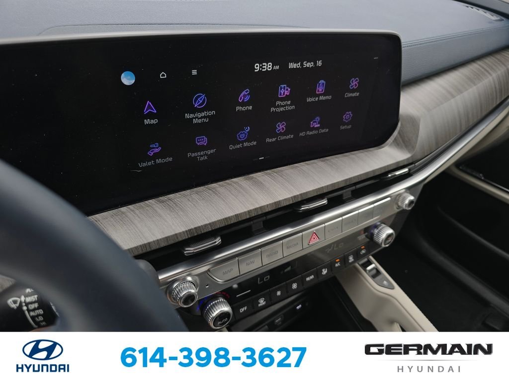 Used 2024 Black Kia SX-Prestige image 25