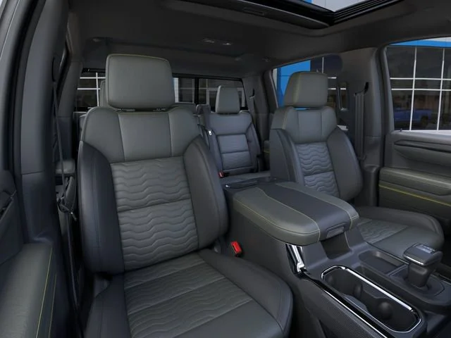2026 Chevrolet Silverado 1500 ZR2 - Photo 16