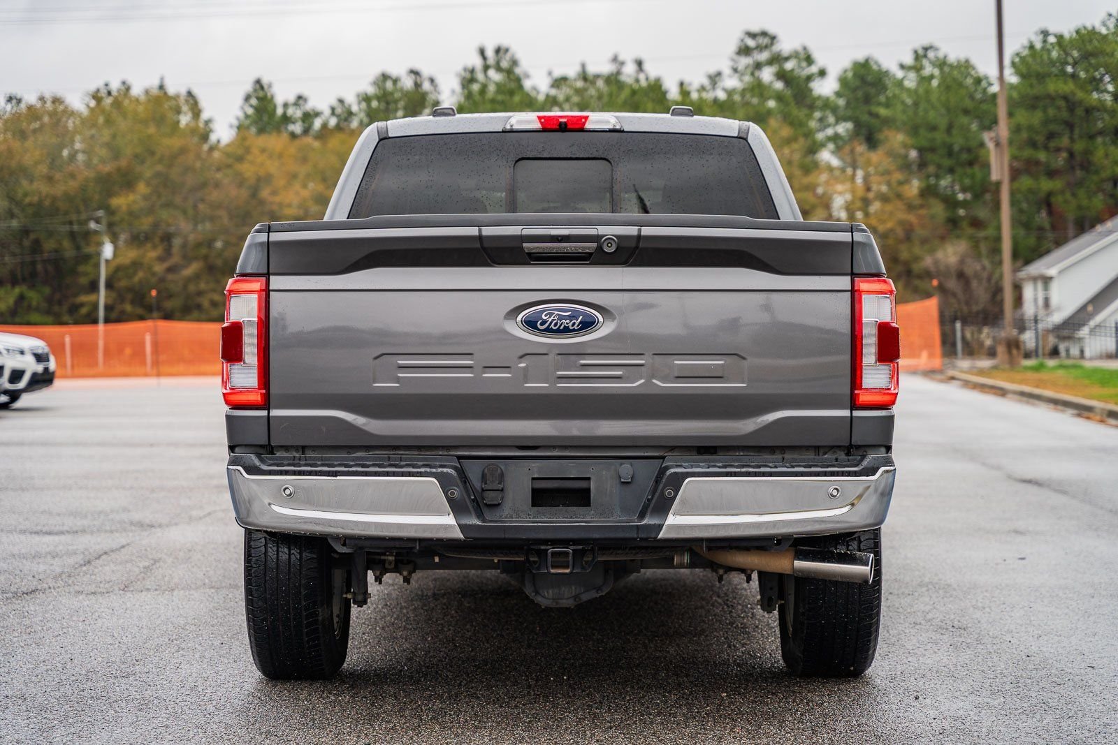 Certified Used 2022 Gray Ford Lariat image 6