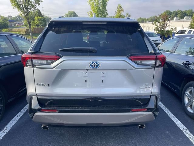Certified Used 2024 Silver Toyota SE image 12