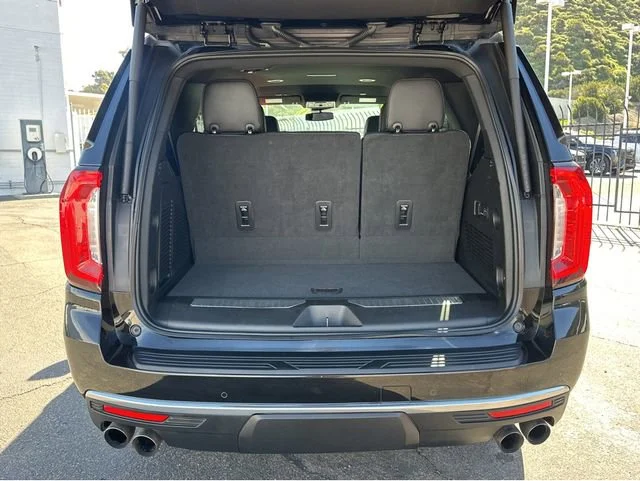2023 GMC Yukon Denali - Photo 31