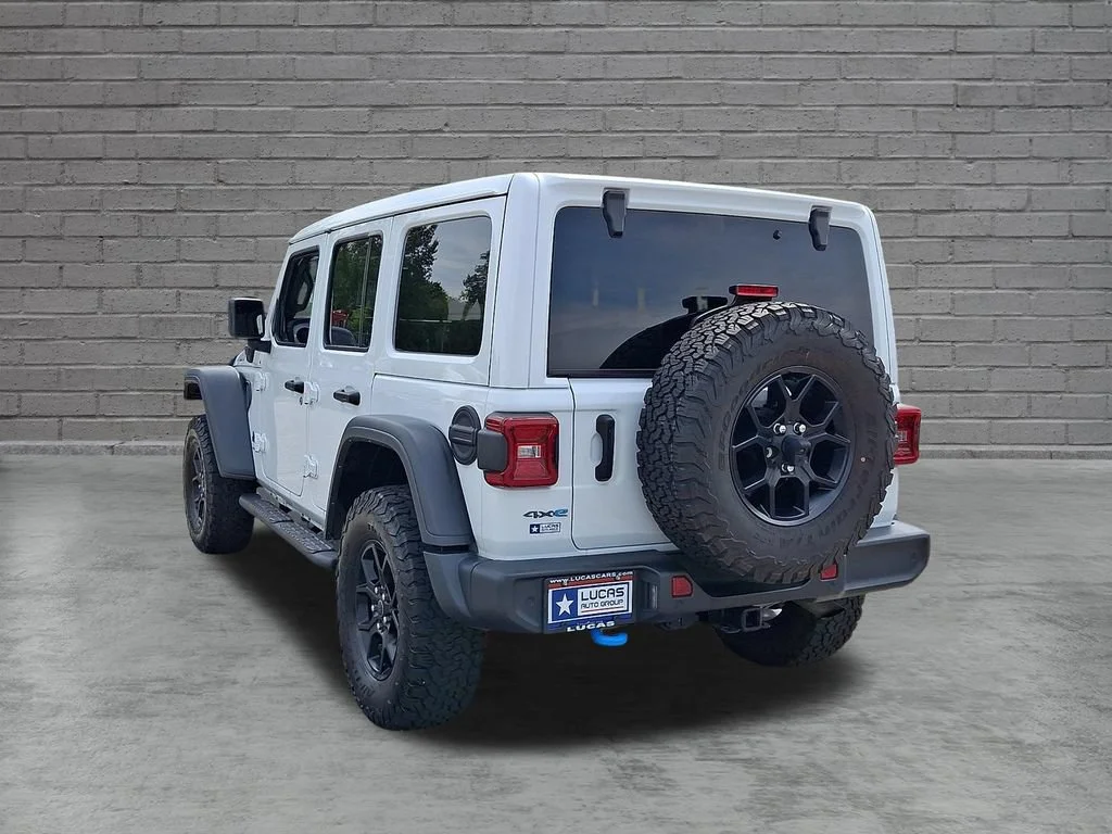 Used 2024 Bright White Clearcoat Jeep Willys image 9
