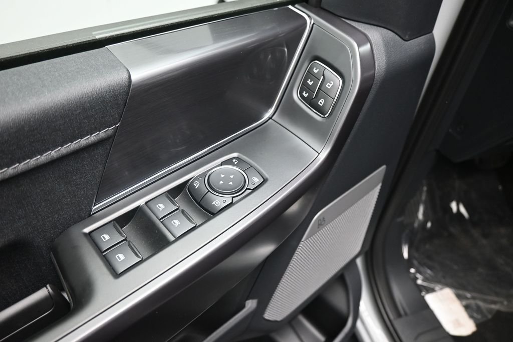 New 2026 Avalanche Ford Lariat image 11