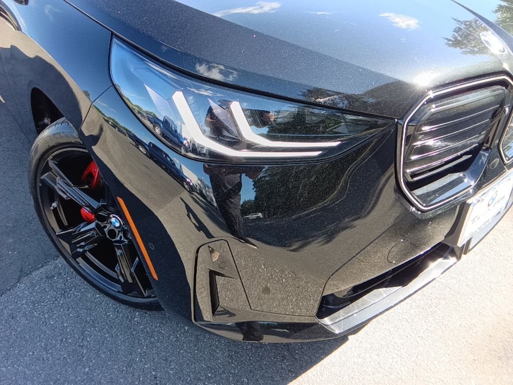 Used 2026 Black Sapphire Metallic BMW M50 xDrive image 30