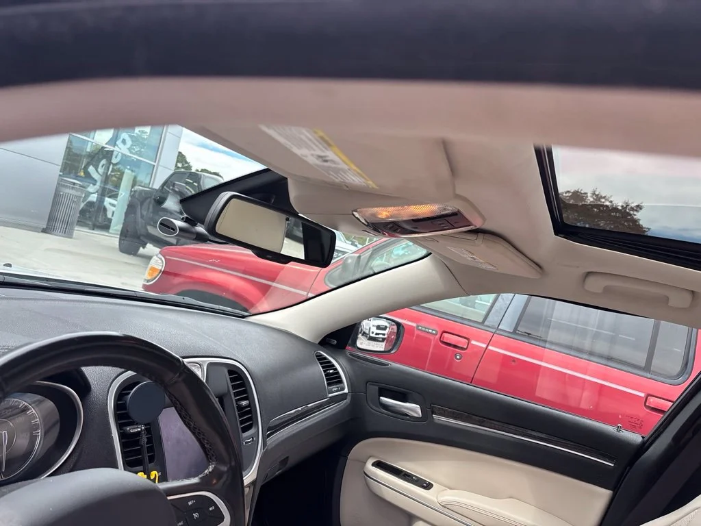 Used 2021 White Chrysler Touring image 20