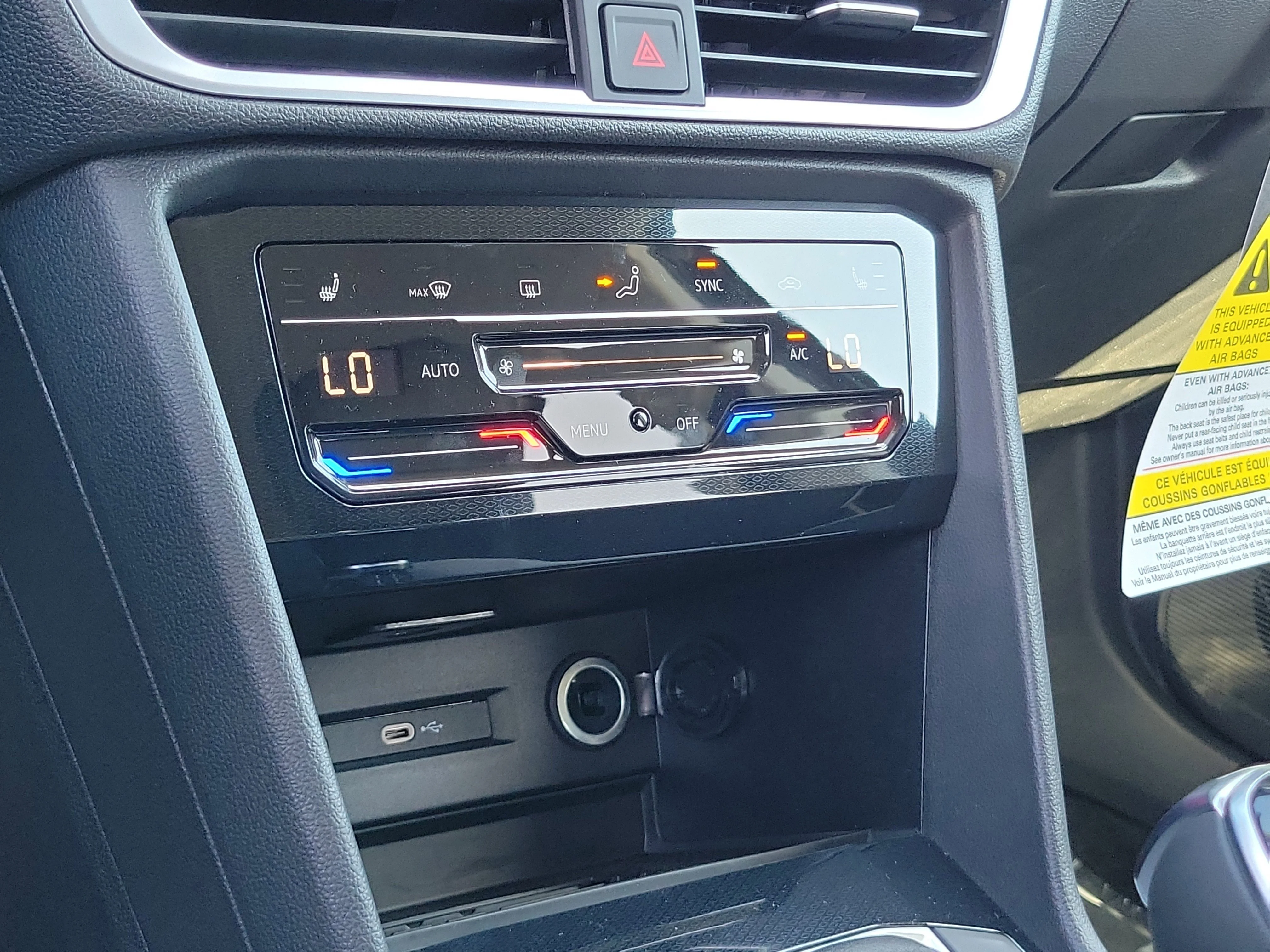 New 2026 Black Volkswagen 1.5T SE image 22