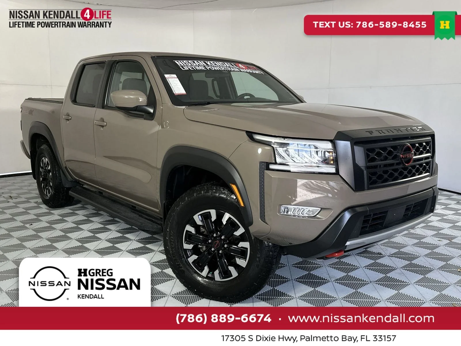 2024 Nissan Frontier PRO-4X Crew Cab 4X4's photo