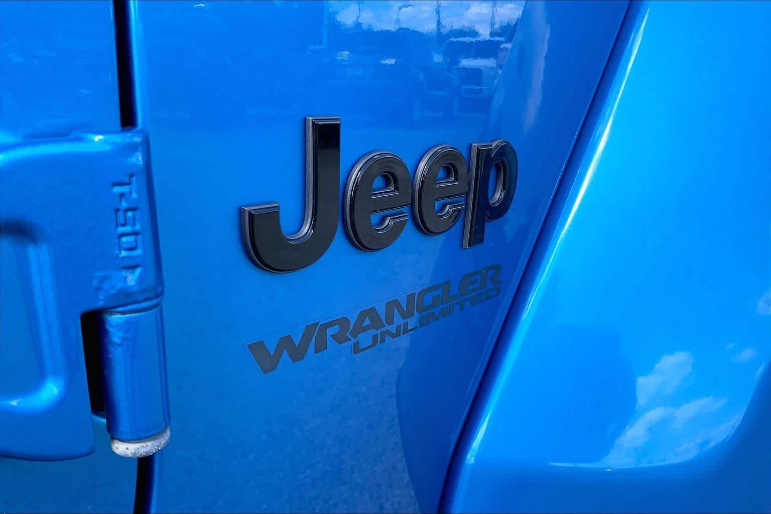 Used 2022 Hydro Blue Pearlcoat Jeep Unlimited High Altitude image 61