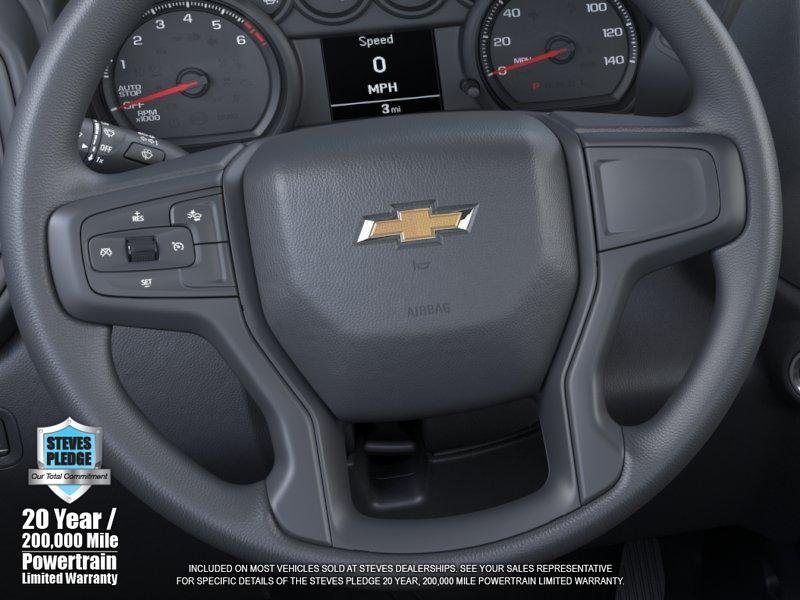 New 2026 Summit White Chevrolet WT image 19
