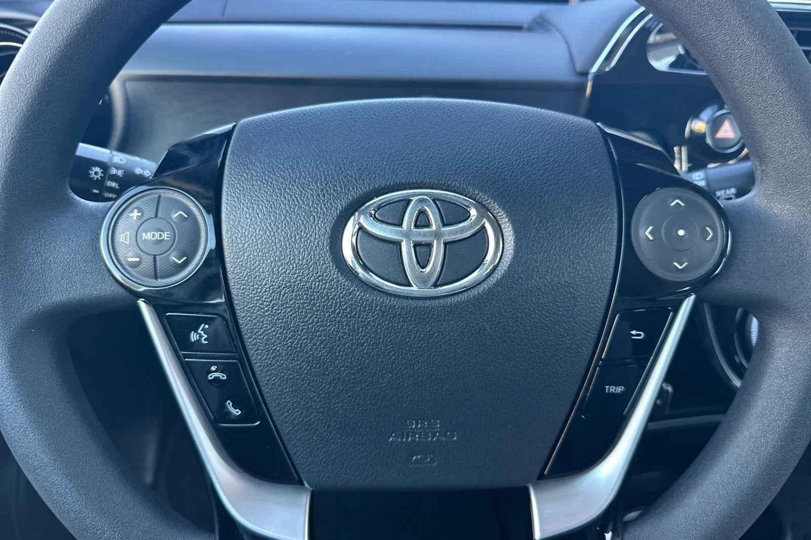 Used 2019 Gray Toyota LE image 28