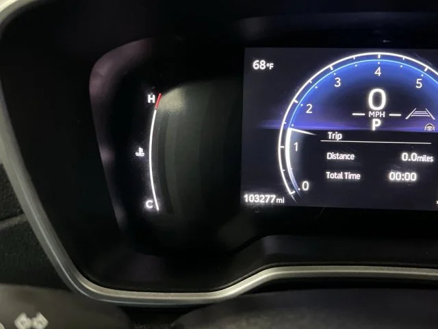 Used 2023  Toyota XLE image 13
