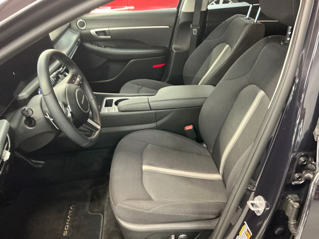 2026 Hyundai Sonata SEL - Photo 14