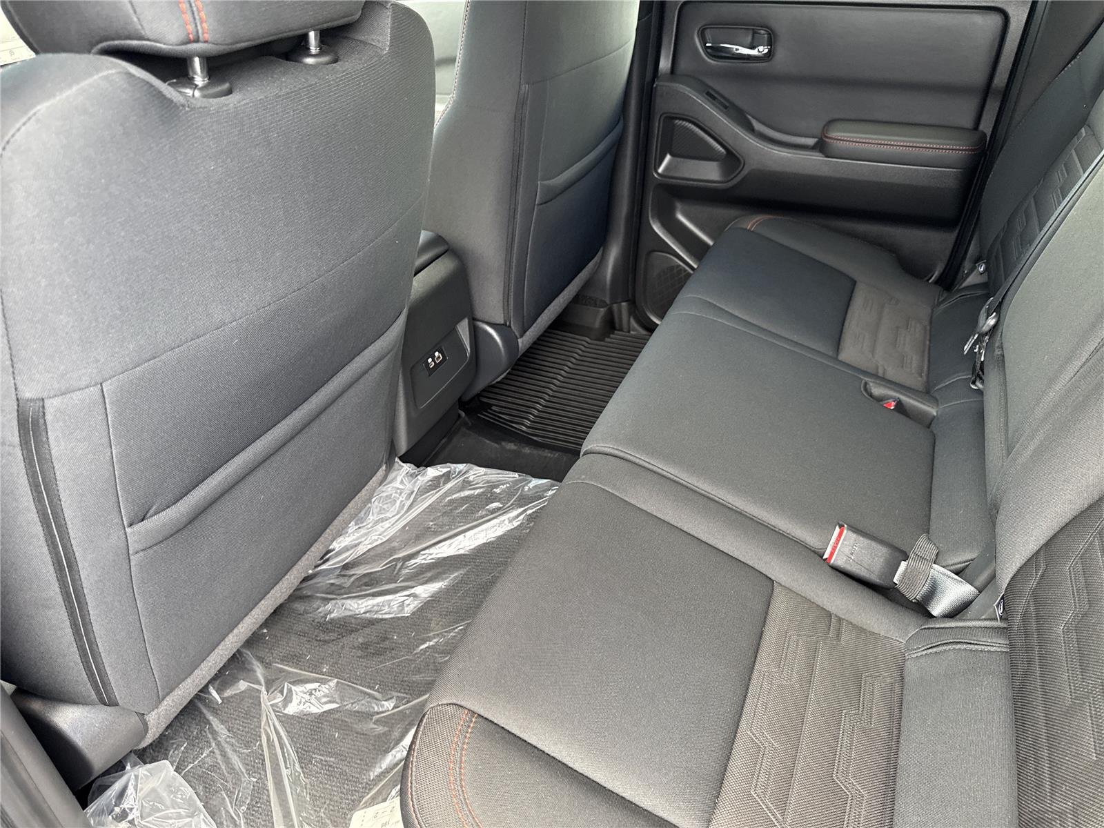 Used 2022 Super Black Nissan PRO-X image 30