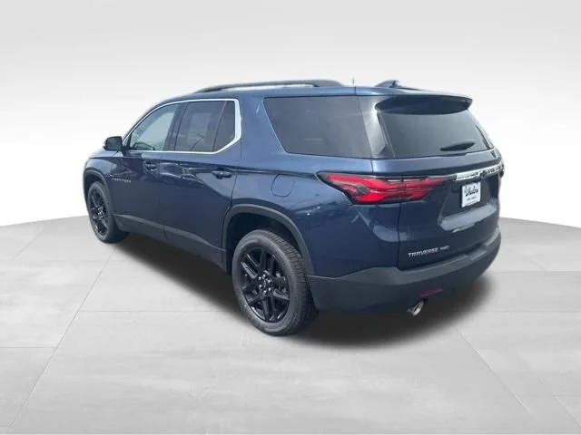 Used 2023 Northsky Blue Metallic Chevrolet LT Cloth image 3
