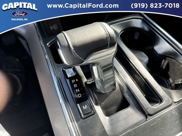 Used 2023  Ford XLT image 29