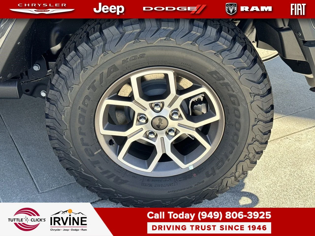New 2027 Granite Crystal Metallic Clear-Coat Paint Jeep Rewind image 16