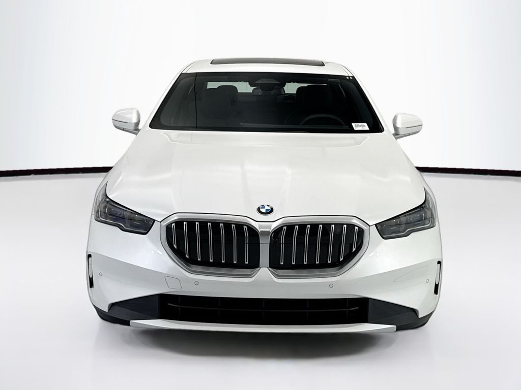 Used 2026 White Metallic BMW 530i image 2