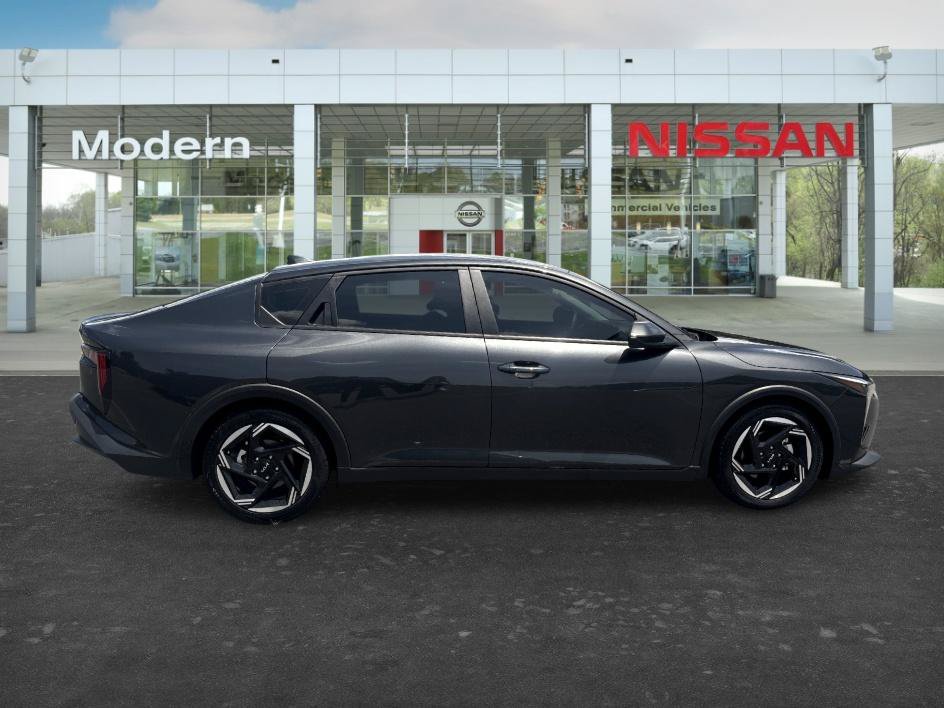 Used 2025 Interstellar Gray Kia EX image 6