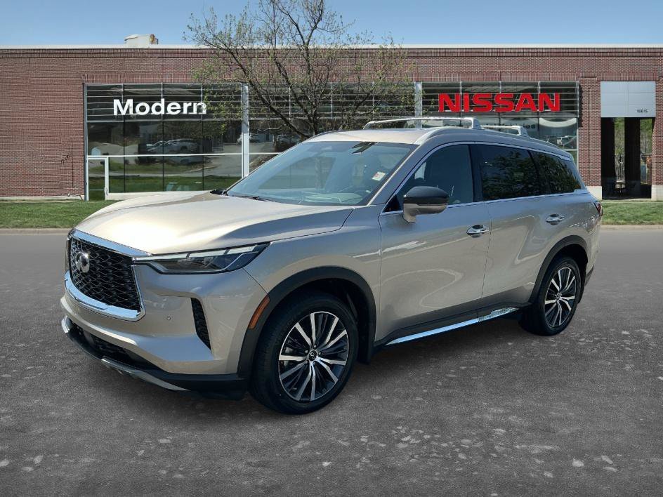 Used 2025 Warm Titanium INFINITI SENSORY image 1