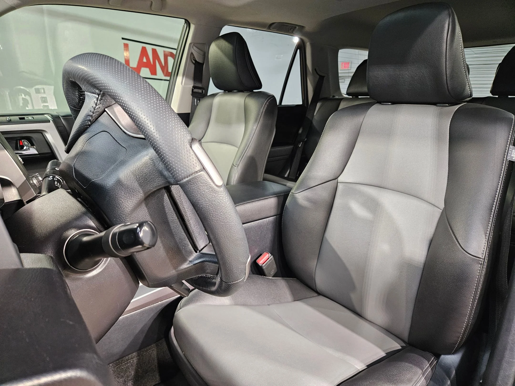 Used 2023 Magnetic Gray Metallic Toyota SR5 Premium image 24