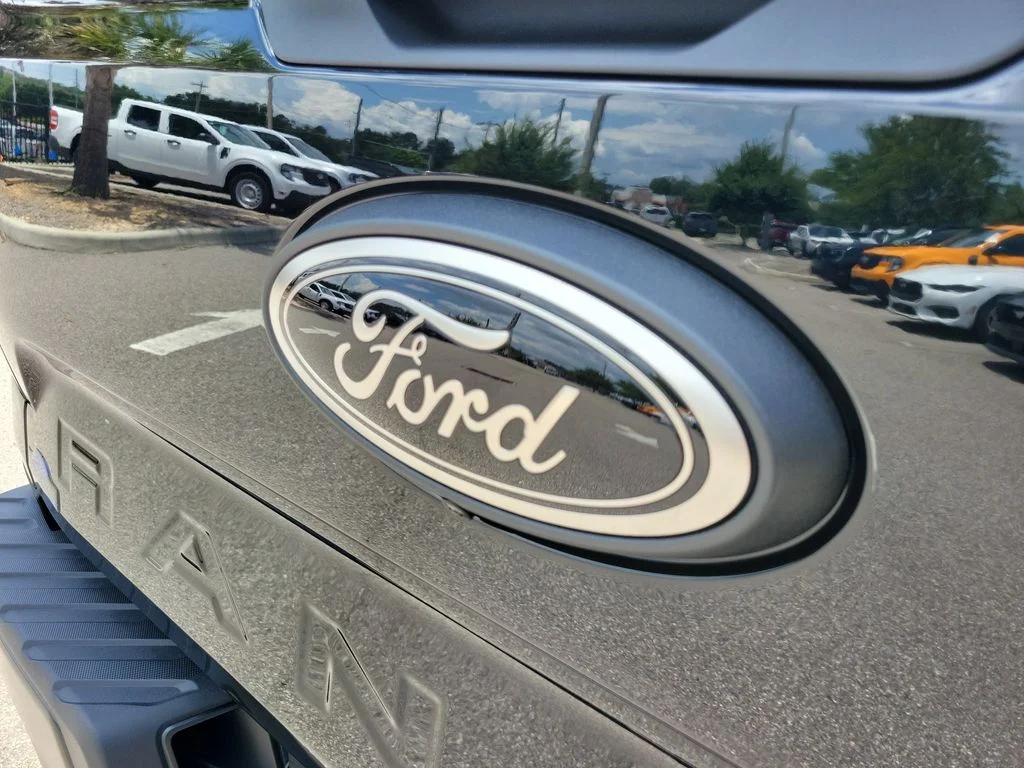 New 2026 Shadow Black Ford XLT image 7