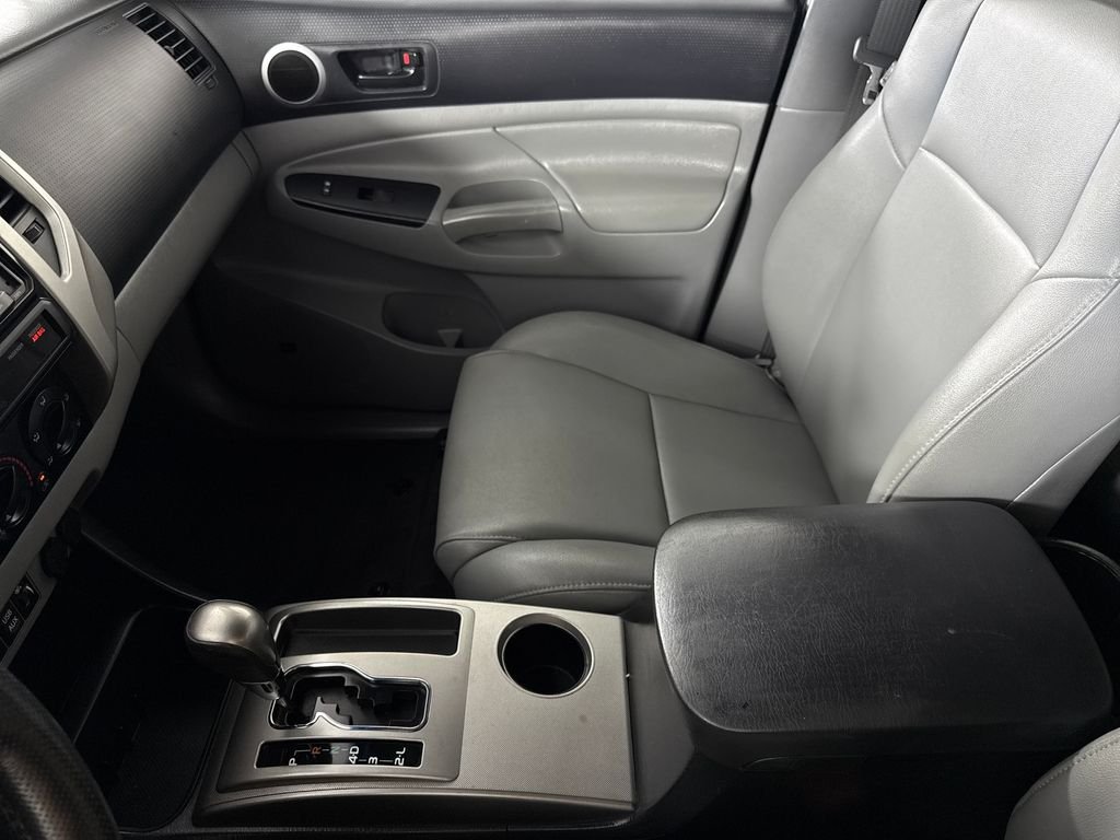 2015 Toyota Tacoma Base - Photo 20