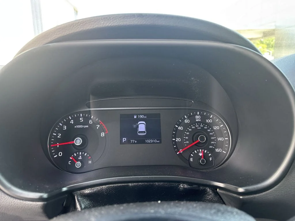 Used 2020 Gray Kia X-Line image 10