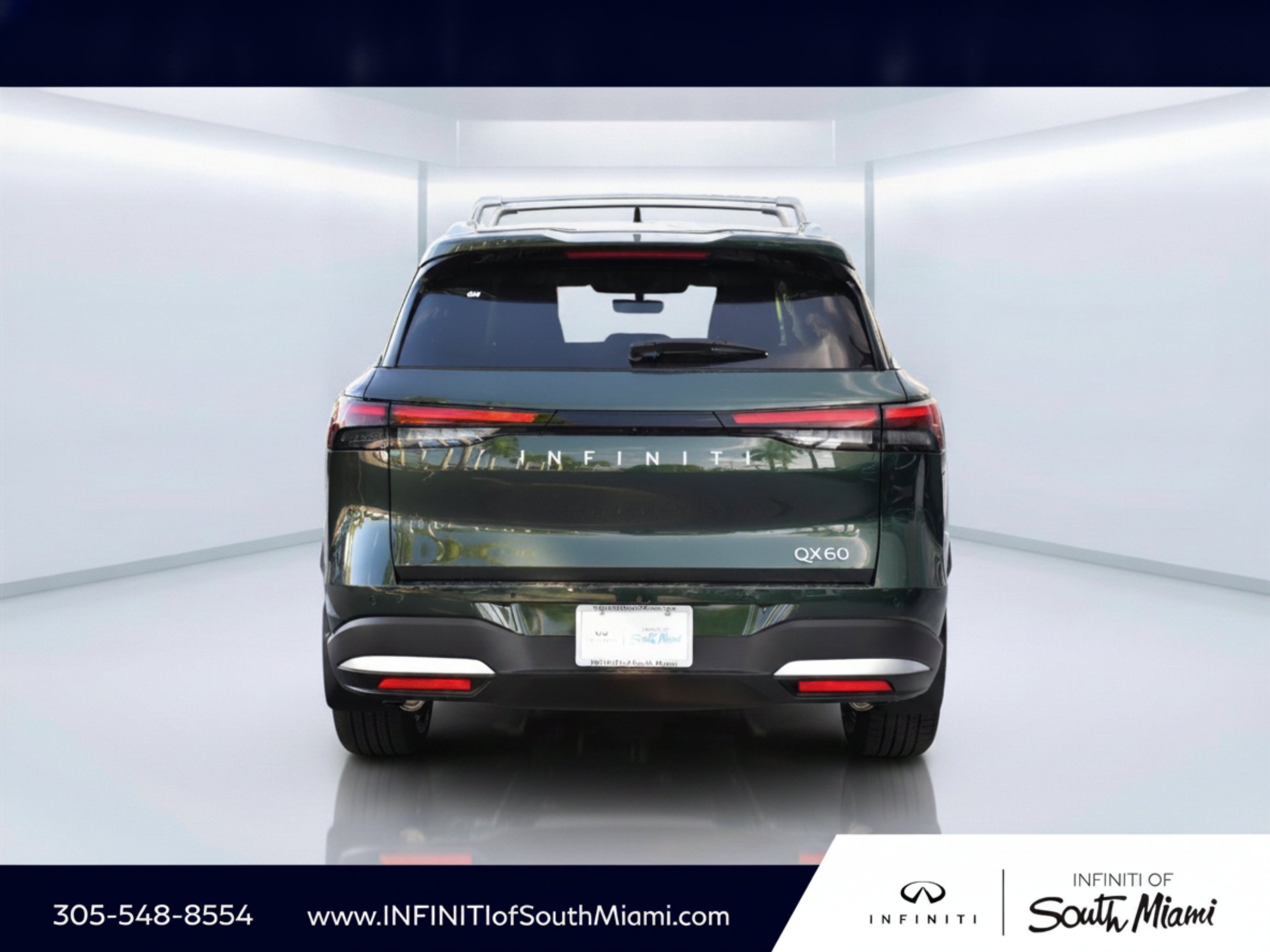 New 2027 DEEP EMERALD INFINITI Luxe FWD image 5