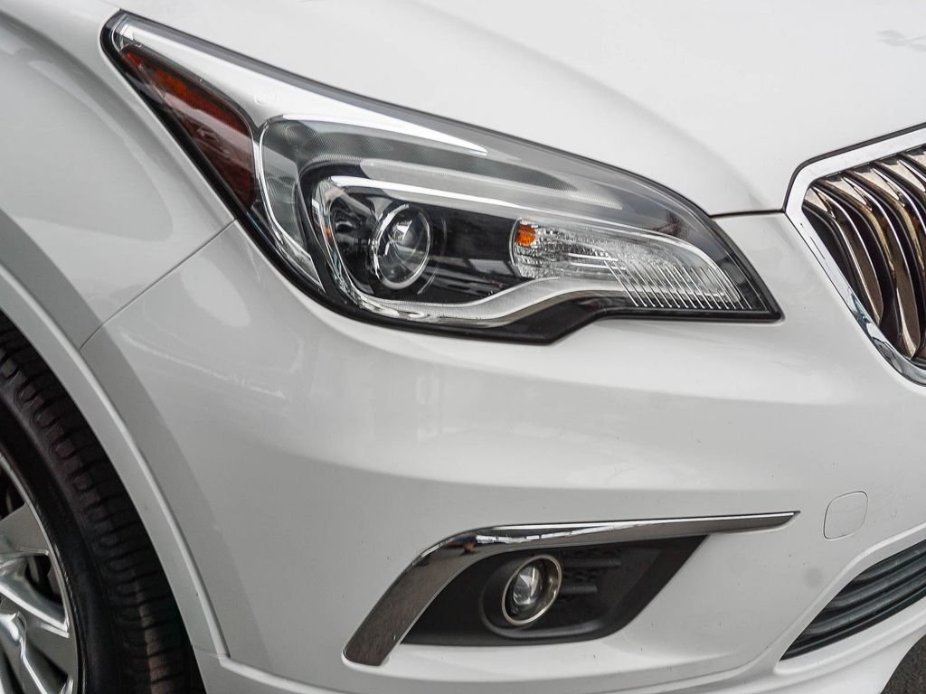Used 2017 White Buick Essence image 11