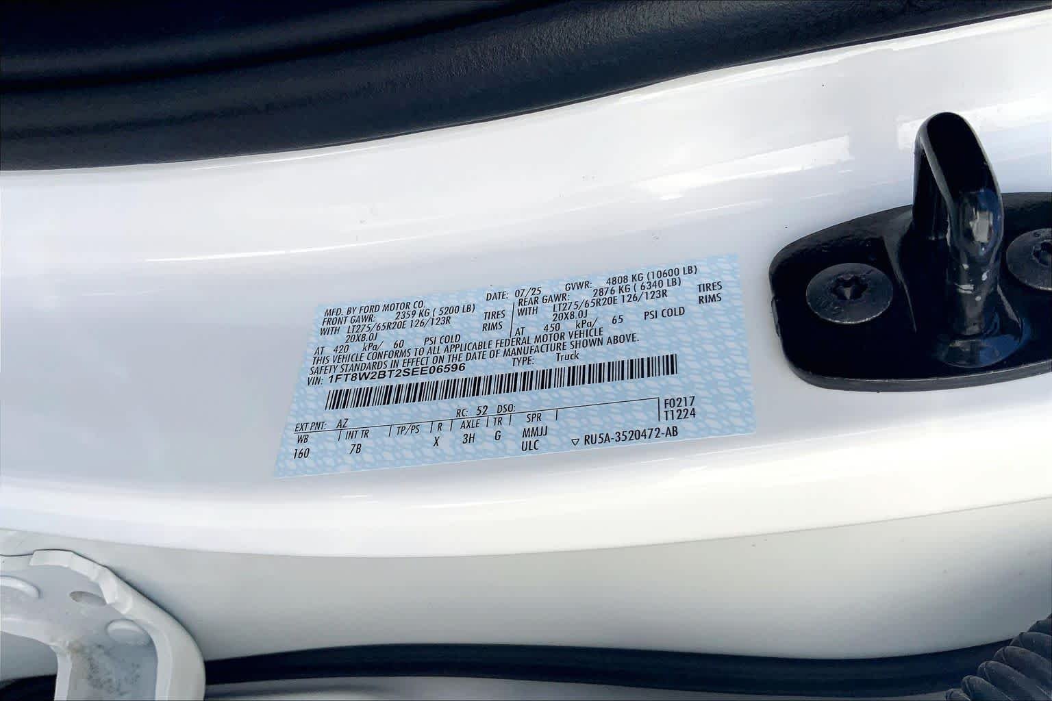 Used 2025 Star White Metallic Tri-Coat Ford Platinum image 34