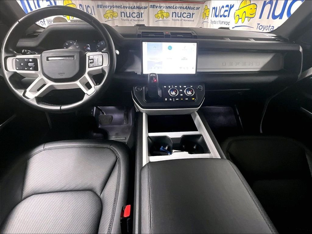Used 2025 Black Land Rover S image 21