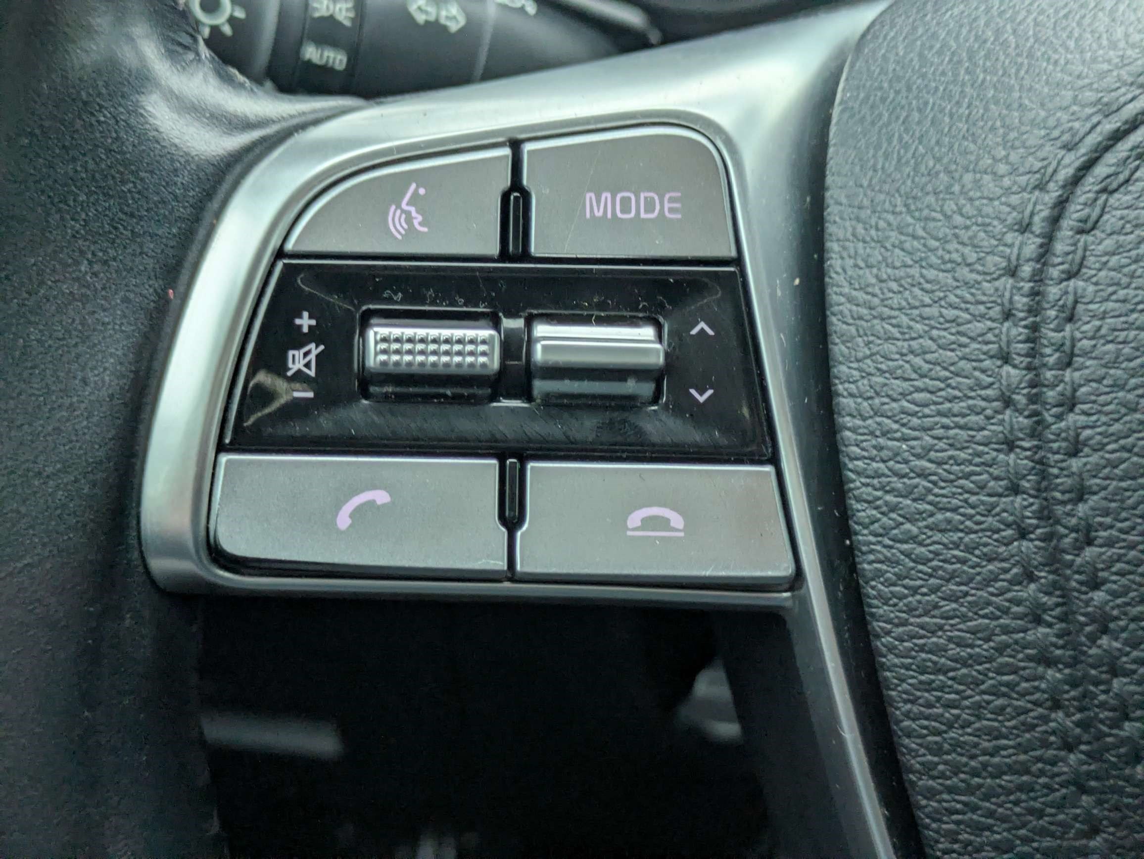 Used 2022 Black Copper Kia S image 33